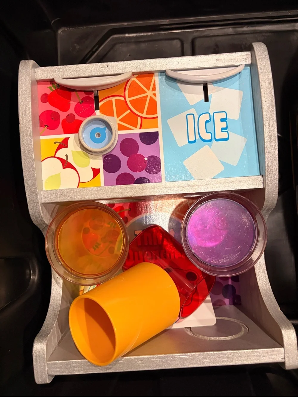 Melissa & Doug Silver Play Drink Dispenser with Orange Cup and Purple Lid